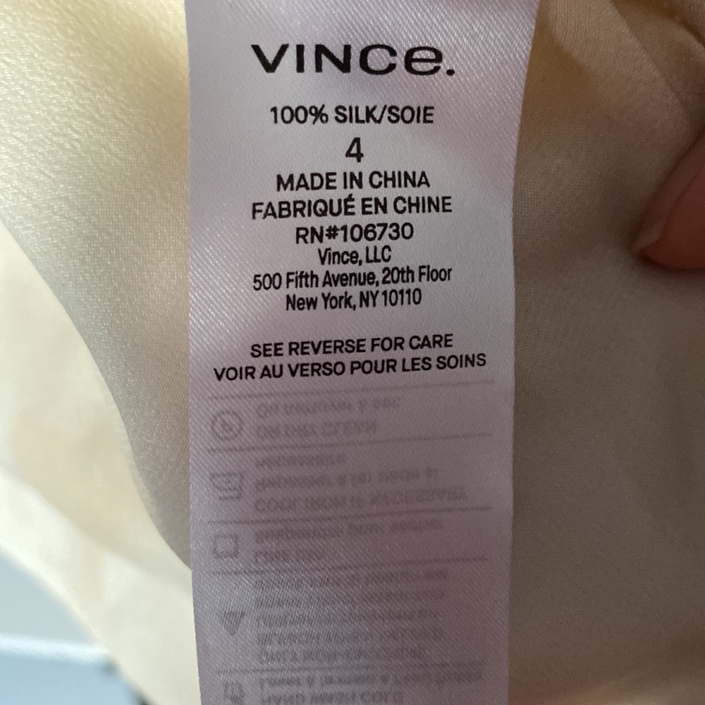 Vince silk blouse size 4 - Picture 4 of 4